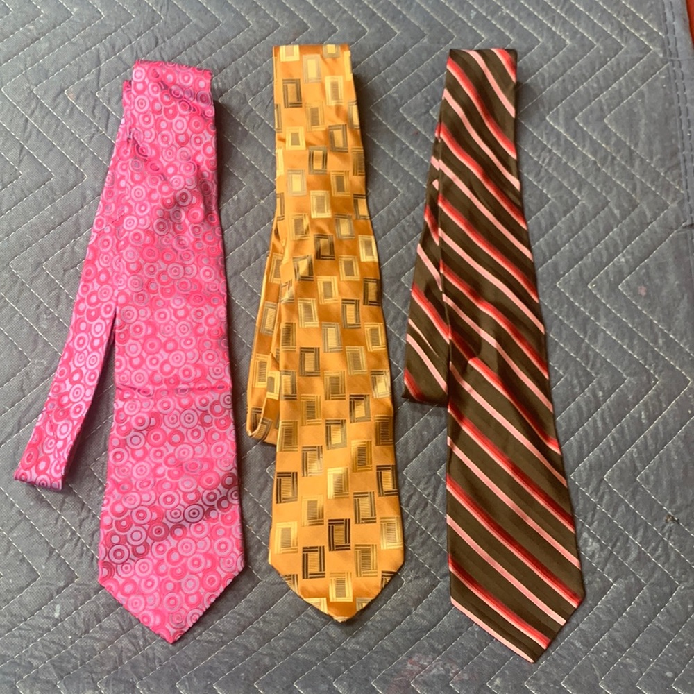 MURANO. neck ties. Pink purple peach brown red.